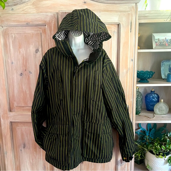 Burton Jackets & Coats Burton White Collection Snowboarding Ski